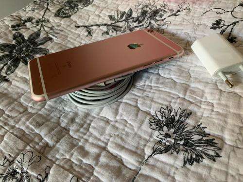 iPhone 6S Rose Gold (32GB ) *EXCELLENT CONDITION* + packaging & accessories iPhone 6S Plus Silver