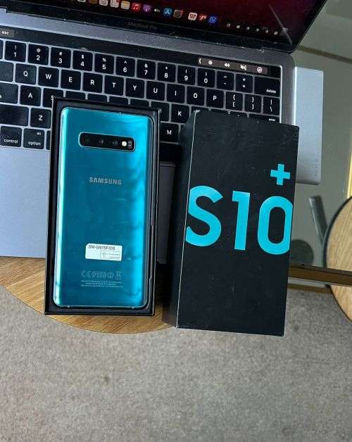Samsung Galaxy S10 Plus (128GB) *EXCELLENT CONDITION * + Box and Accessories
