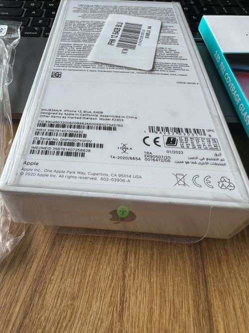 Brand New Sealed iPhone 12 (64GB) Blue + extras  *OPEN TO ALL NETWORKS*