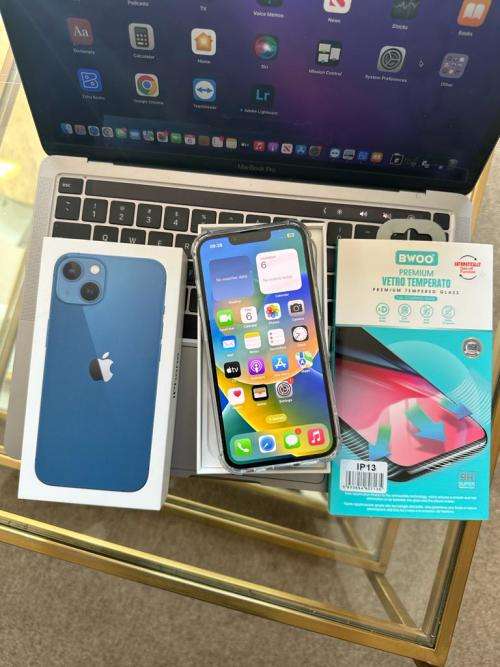 iPhone 13  (128GB) Midnight +box & accessories. Excellent Condition* OPEN TO ALL NETWORKS*