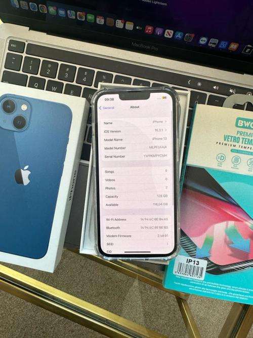 iPhone 13  (128GB) Midnight +box & accessories. Excellent Condition* OPEN TO ALL NETWORKS*