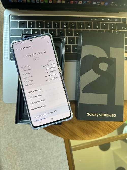 Samsung Galaxy S21 Ultra Phantom Black 12GB Ram (256GB)*EXCELLENT CONDITION *  + Box and accessories