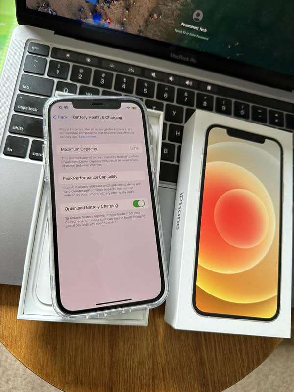 iPhone 12 , Silver (64GB)  Prestine Condition + box, charger and EXTRAS worth R499