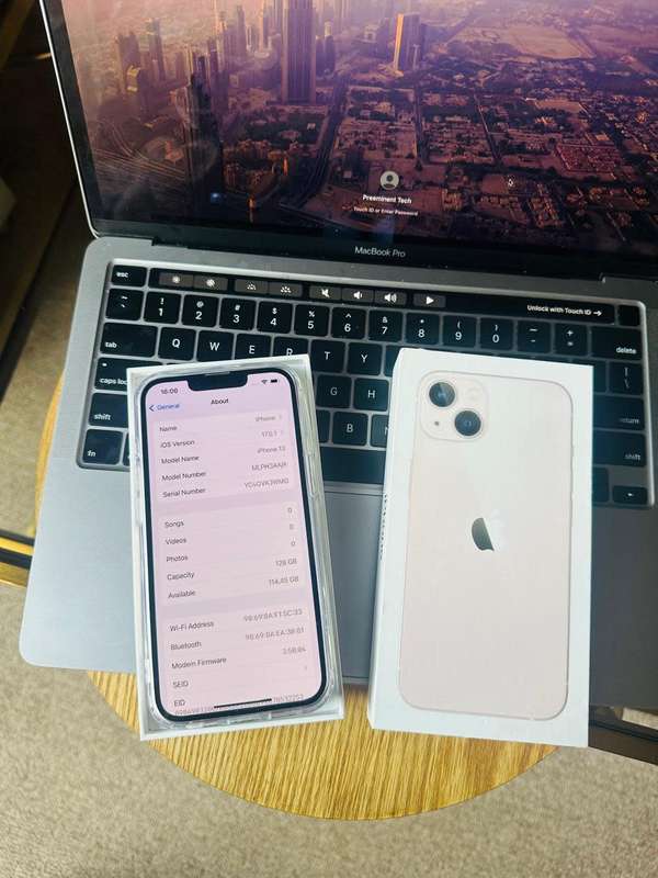 iPhone 13 , Pink (256GB)  Excellent Pre-owned  Condition + box, charger and Accessories