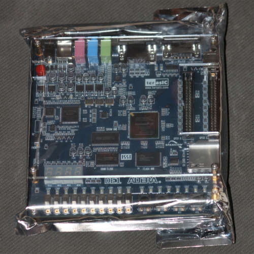 Altera DE1 Intel Cyclone II FPGA Development Kit
