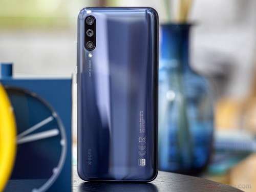 Xiaomi Mi A3 - 6.01" - 4GB RAM - 64GB ROM - Amazing Cameras