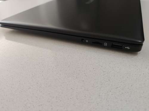 **BARGAIN BUY** MECER MYLIFE 14 Z140C-ULTRA WINDOWS 10 NOTEBOOK  MATTE BLACK +BAG