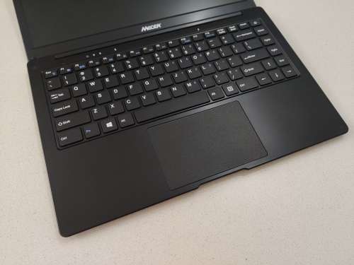 **BARGAIN BUY** MECER MYLIFE 14 Z140C-ULTRA WINDOWS 10 NOTEBOOK  MATTE BLACK +BAG