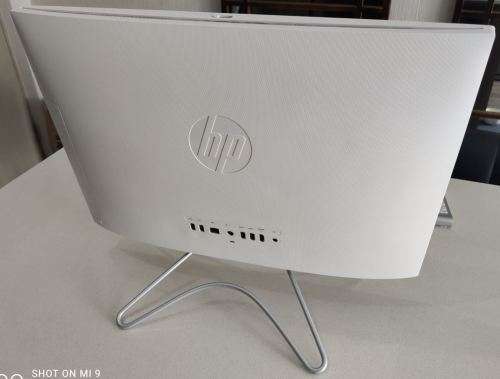 **BARGAIN BUY** HP ALL IN ONE PC i5 8thGen 8GB RAM 256SSD + wireless mouse and keyboard