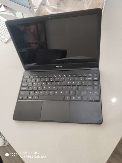 **Bargain Buy** -Fussy power port- Mecer MyOffice CB14Q18 i3 4GB 128GB SATA III SSD 14 Notebook