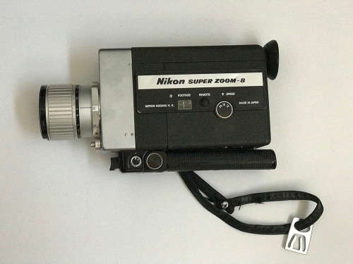 VINTAGE CAMERA NIKON SUPER ZOOM - 8