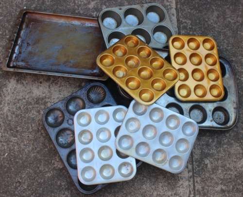 9 Cookie Baking Pans