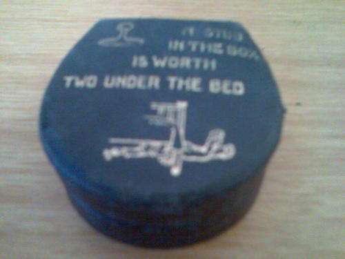 STUD BOX
