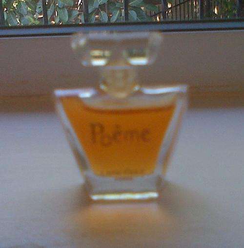 Lancome Poeme mini perfume bottle. EDP 4ml