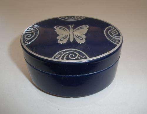 Lovely vintage Art Deco Lucretia Vanderbilt blue butterfly powder perfume box