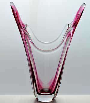* MAGNIFICENT & RARE 'STAGHORN' CZECH ART GLASS VASE, PROBABLY DESIGNED FOR SKRDLOVICE IN THE 1980s
