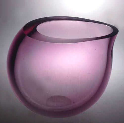 MAGNIFICENT & RARE CZECH ART GLASS BOWL/VASE DESIGNED BY ALES VALNER: A UNIQUE COLLECTOR`S ITEM