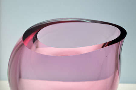 MAGNIFICENT & RARE CZECH ART GLASS BOWL/VASE DESIGNED BY ALES VALNER: A UNIQUE COLLECTOR`S ITEM