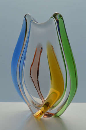 * A MAGNIFICENT & MOST ELEGANT CZECH ART GLASS VASE DESIGNED BY FRANTISEK ZEMEK FOR MSTISOV
