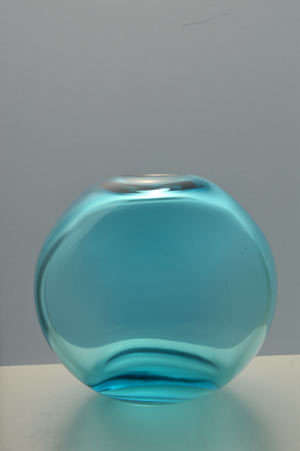 * A DELICATE & VERY BEAUTIFUL AZURE-COLOURED ART GLASS BALL VASE (MOST LIKELY CZECH)