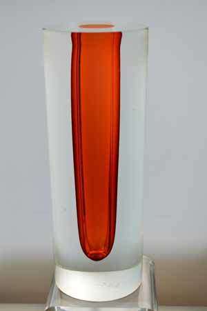 DAZZLINGLY BEAUTIFUL & HEAVY CZECH VASE, DESIGNED, SIGNED & MADE BY ALES VALNER