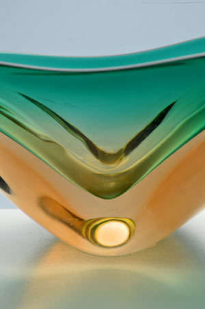 *MAGNIFICENT TOP QUALITY MURANO BOWL - 20TH CENTURY ART GLASS AT ITS VERY BEST!