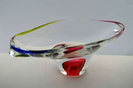 DAZZLING CZECH ART GLASS CHRIBSKA BOWL DESIGNED BY PROF JOSEF HOSPODKA FOR CHRIBSKA