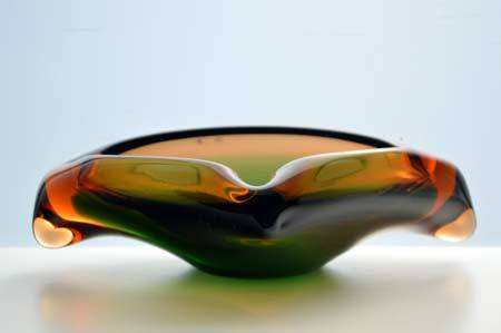 MAGNIFICENT & VERY RARE MARIA STAHLIKOVA CZECH ART GLASS BOWL / ASHTRAY, DESIGNED FOR SKRDLOVICE