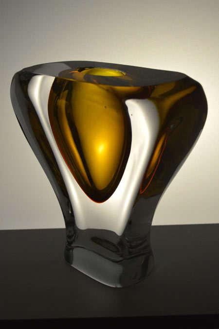 CHUNKY DAZZLINGLY BEAUTIFUL MODERN CZECH ART GLASS ARCHITECTURAL OBJECT, DESIGNED BY ALES VALNER