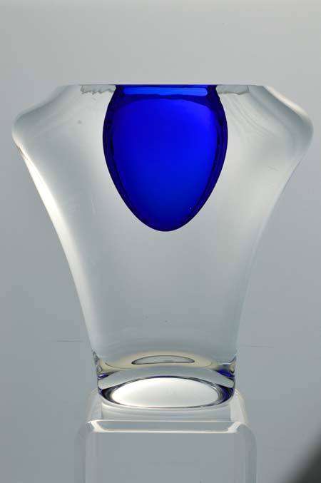 CHUNKY. DAZZLINGLY BEAUTIFUL MODERN CZECH ART GLASS ARCHITECTURAL OBJECT, DESIGNED BY ALES VALNER