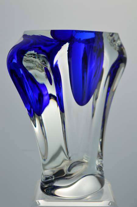 CHUNKY. DAZZLINGLY BEAUTIFUL MODERN CZECH ART GLASS ARCHITECTURAL OBJECT, DESIGNED BY ALES VALNER