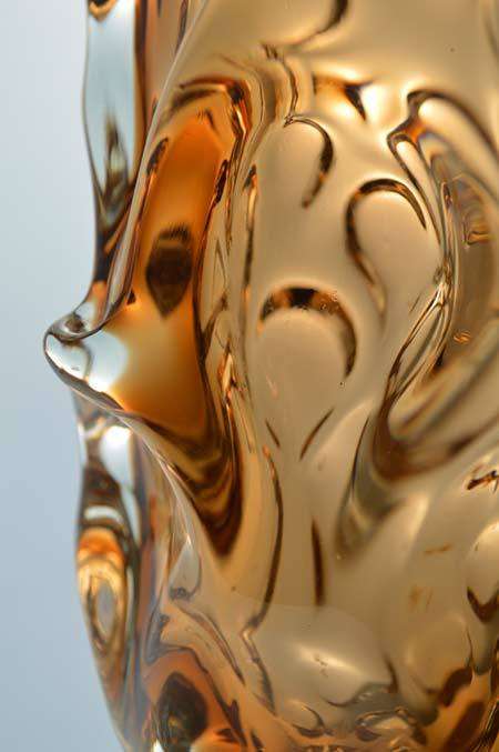 * A DAZZLING & SPARKLING AMBER SKRDLOVICE VASE, DESIGNED BY JAN BERANEK (1933-)