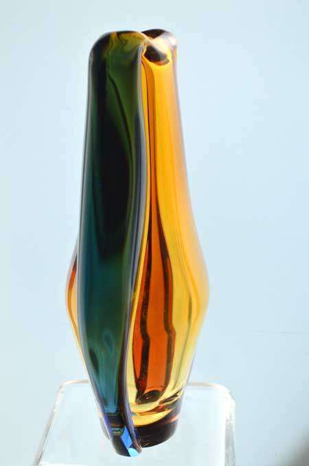 FAMOUS & MAGNIFICENT ICON OF CZECH ART GLASS, ELEGANT VASE DESIGNED BY HANA MACHOVSKA FOR MSTISOV