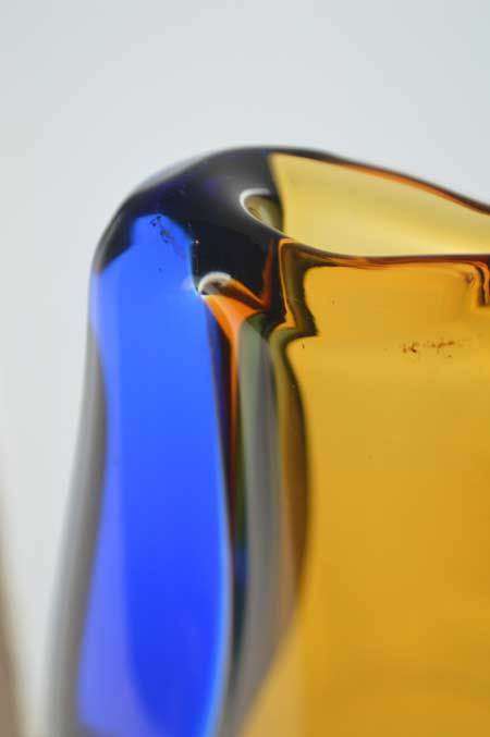FAMOUS & MAGNIFICENT ICON OF CZECH ART GLASS, ELEGANT VASE DESIGNED BY HANA MACHOVSKA FOR MSTISOV