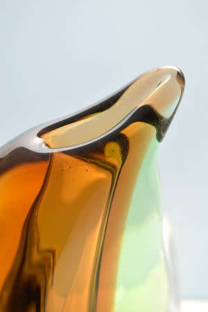 MAGNIFICENT & VERY RARE MARIA STAHLIKOVA CZECH ART GLASS VASE, DESIGNED FOR SKRDLOVICE IN 1960
