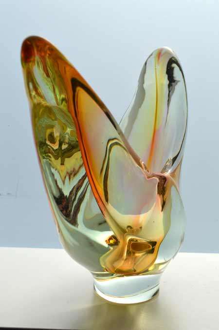 ** MAGNIFICENT AND VERY RARE ART GLASS SCULPTURE - CZECH ART GLASS AT ITS BEST! 'UNIKAT' STUDIO ITEM
