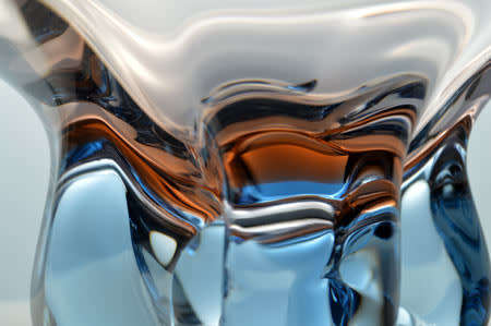 A MAGNIFICENT, MOST ELEGANT 1955 CZECH ART GLASS BOWL DESIGNED BY FRANTISEK ZEMEK FOR SKRDLOVICE