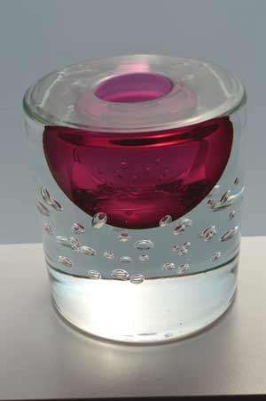 MAGNIFICENT CZECH ART GLASS VASE, DESIGNED FOR SKRDLOVICE GLASSWORKS (1974) BY PROF JAROSLAV SVOBODA