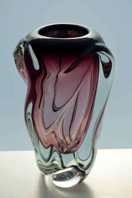 HUGE SOLID & HEAVY (RARE) CZECH ART GLASS CHRIBSKA VASE DESIGNED BY PROF JOSEF HOSPODKA IN THE 1970s