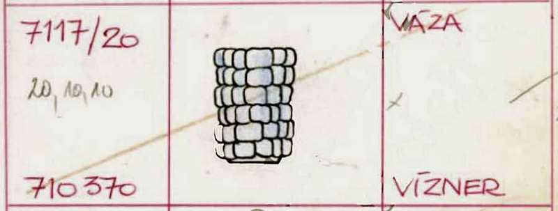 A RARE & SOUGHT-AFTER SCULPTURAL VASE BY FRANTISEK VIZNER (1936-2011): A COLLECTOR`S ITEM FROM 1971!