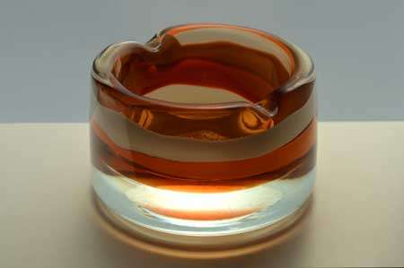 MAGNIFICENT 70s CZECH ART GLASS ASHTRAY, DESIGN: SKRDLOVICE GLASS (1973) BY PROF JAROSLAV SVOBODA