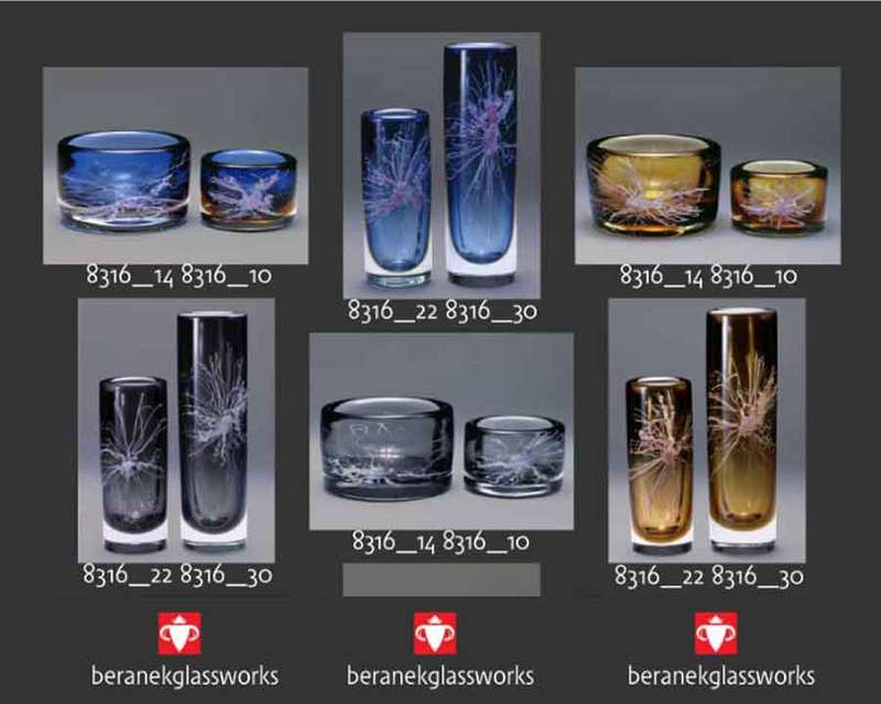 MAGNIFICENT CZECH ART GLASS VASE BY CONTEMPORARY MASTER GLASS DESIGNER PETR HORA