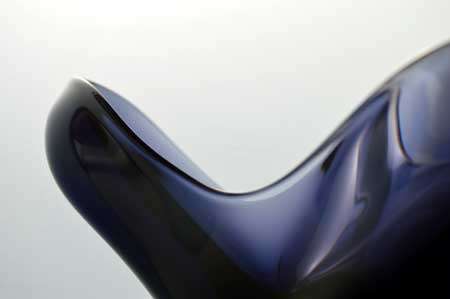SUPERB CZECH ART GLASS SKRDLOVICE BOWL DESIGNED BY EMANUEL BERANEK (1899-1972) IN 1959