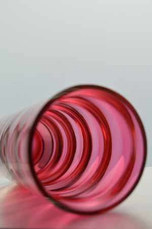 A DAZZLING MODERNIST OPTICAL NOVY BOR ART GLASS VASE DESIGNED BY KAREL WUNSCH : WITH BOHEMIA LABEL