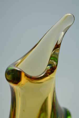 * A MAGNIFICENT & MOST ELEGANT CZECH ART GLASS VASE DESIGNED BY FRANTISEK ZEMEK FOR MSTISOV