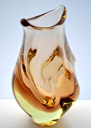 * MAGNIFICENT ZBS CZECH ART GLASS SCULPTURAL OBJECT, DESIGNED BY PROF MILOSLAV KLINGER (1922-1999)