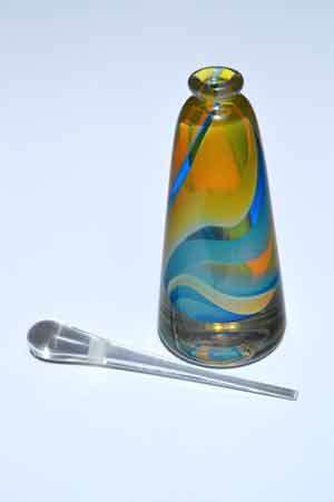 SIGNED AND DATED (1996) MAGNIFICENT AND HIGHLY COLLECTABLE DAVID READE PERFUME BOTTLE WITH STOPPER