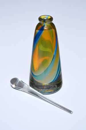 SIGNED AND DATED (1996) MAGNIFICENT AND HIGHLY COLLECTABLE DAVID READE PERFUME BOTTLE WITH STOPPER