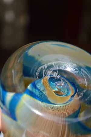SIGNED AND DATED (1996) MAGNIFICENT AND HIGHLY COLLECTABLE DAVID READE PERFUME BOTTLE WITH STOPPER