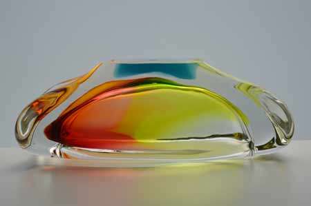 A DAZZLINGLY BEAUTIFUL 1960s NOVY BOR (BOROCRYSTAL) SCULPTURAL ART GLASS BOWL / CIGAR ASHTRAY